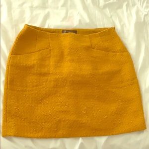 Beautiful Outback Red skirt